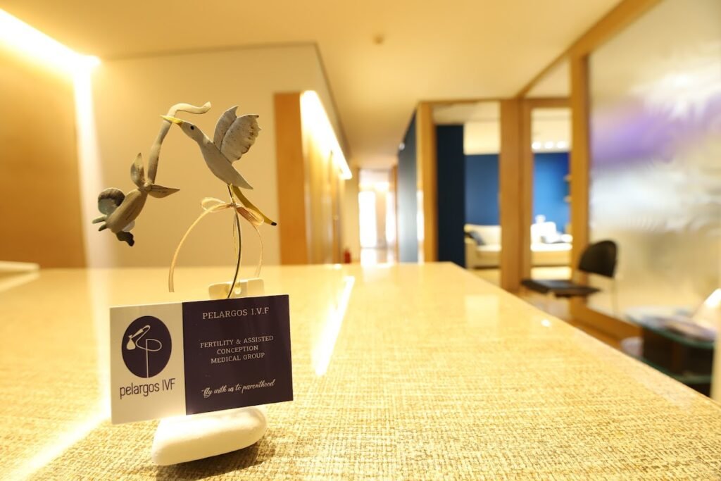 Reception desk at Pelargos IVF Clinic in Athens – a modern center for in vitro fertilization and reproductive medicine